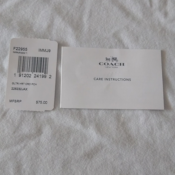 Coach F22955 Glitter Heart Card Pouch Case - Picture 7 of 9